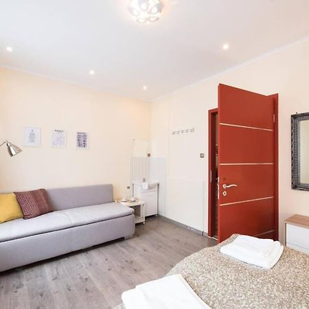 Ultra Central Large Home With Ac And Balcony Budapest Eksteriør billede
